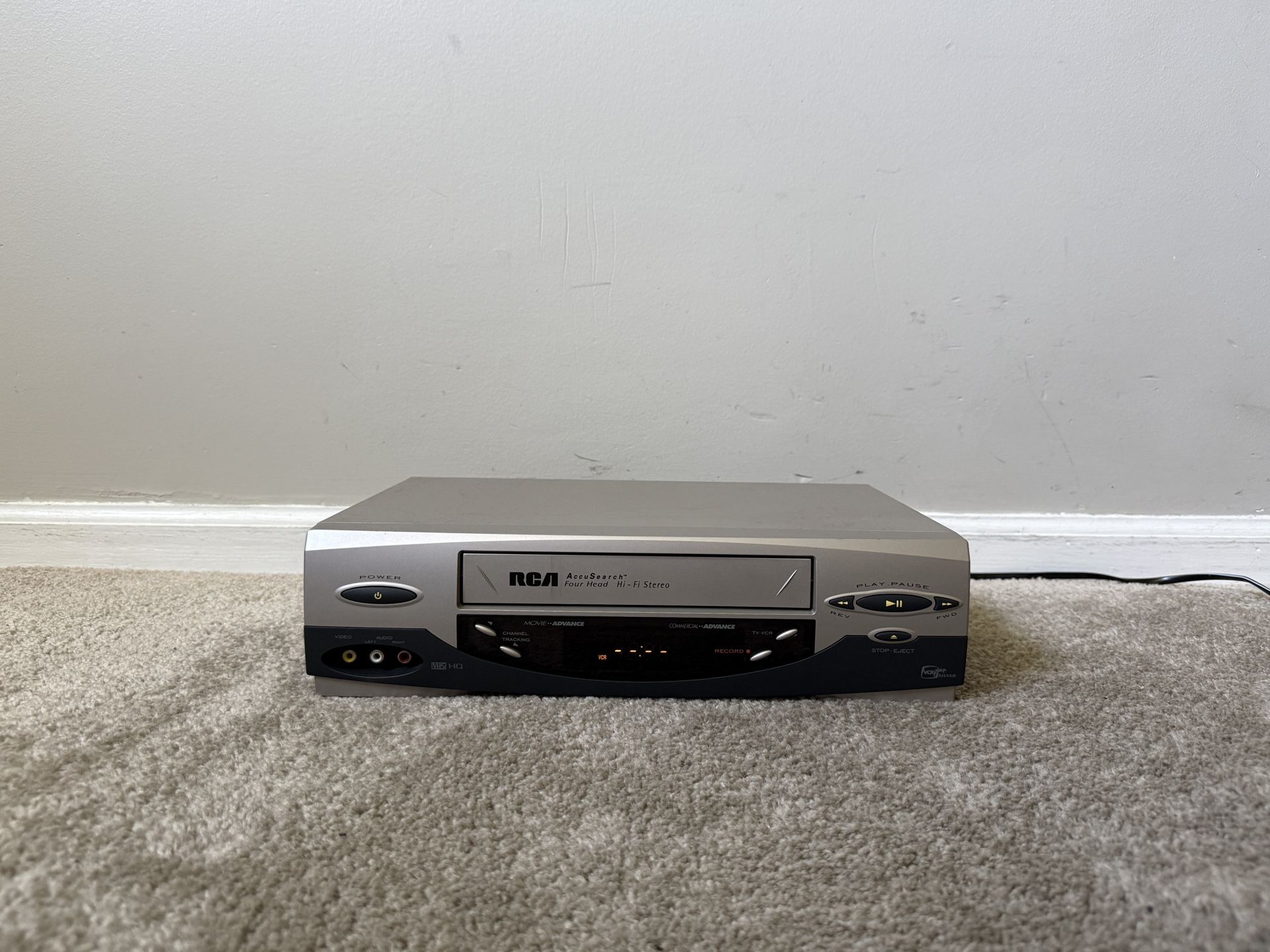 RCA VR661HF VHS VCR Video Cassette Player Recorder
