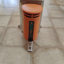 Biolite Original Wood Burning Stove And Pot