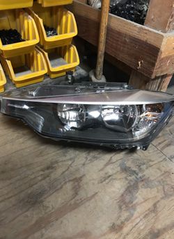 2014 BMW 328i Head Light