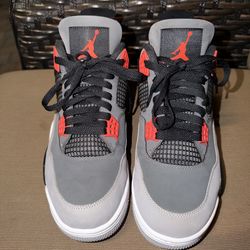 Jordan 4 Retro "Infrared" (Style DH6927-061) size 11 without a box