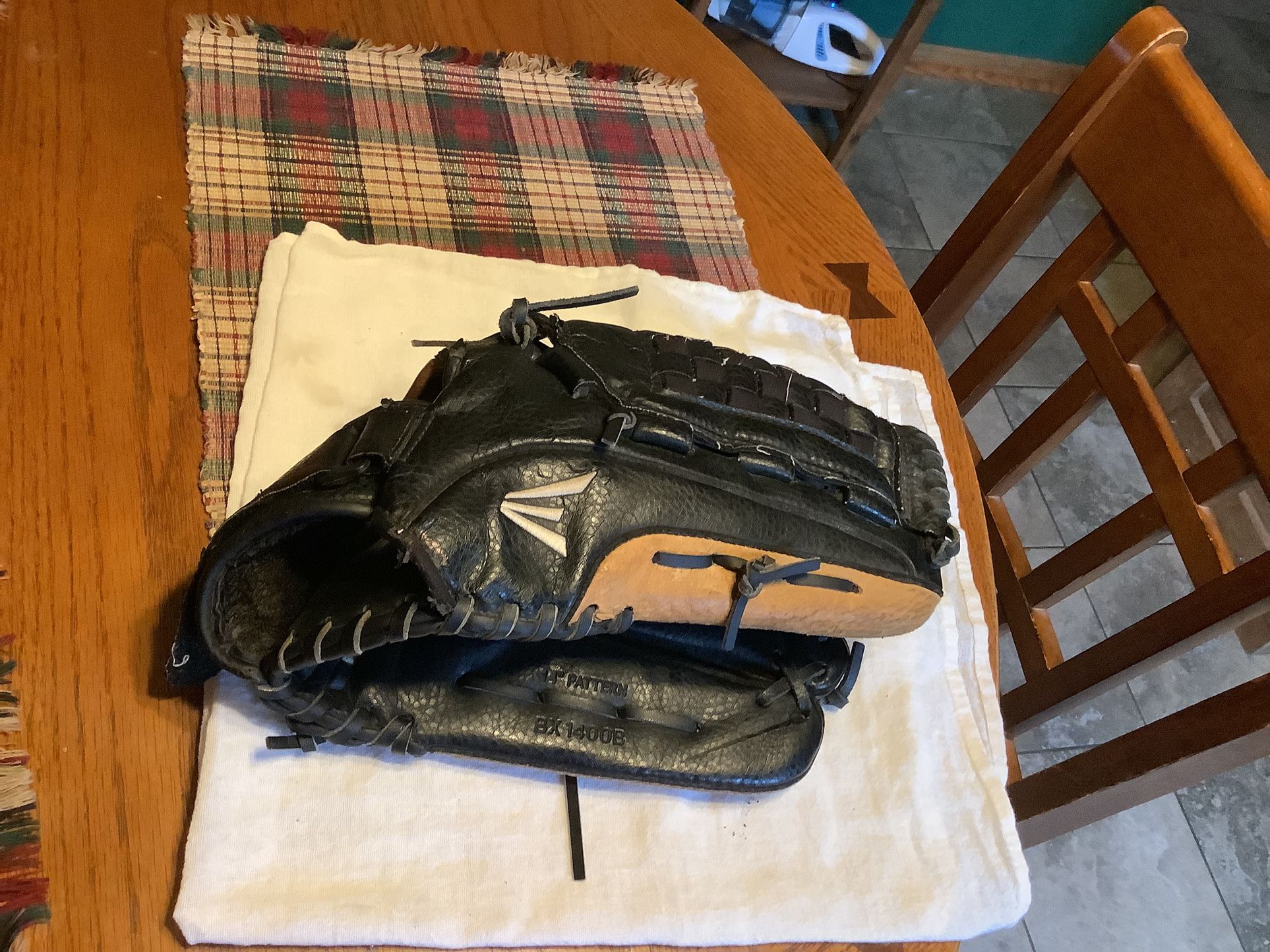 Easton 14” baseball/softball glove adjustable wrist strap  comes with two balls softball or baseballs Plainfield, Illinois