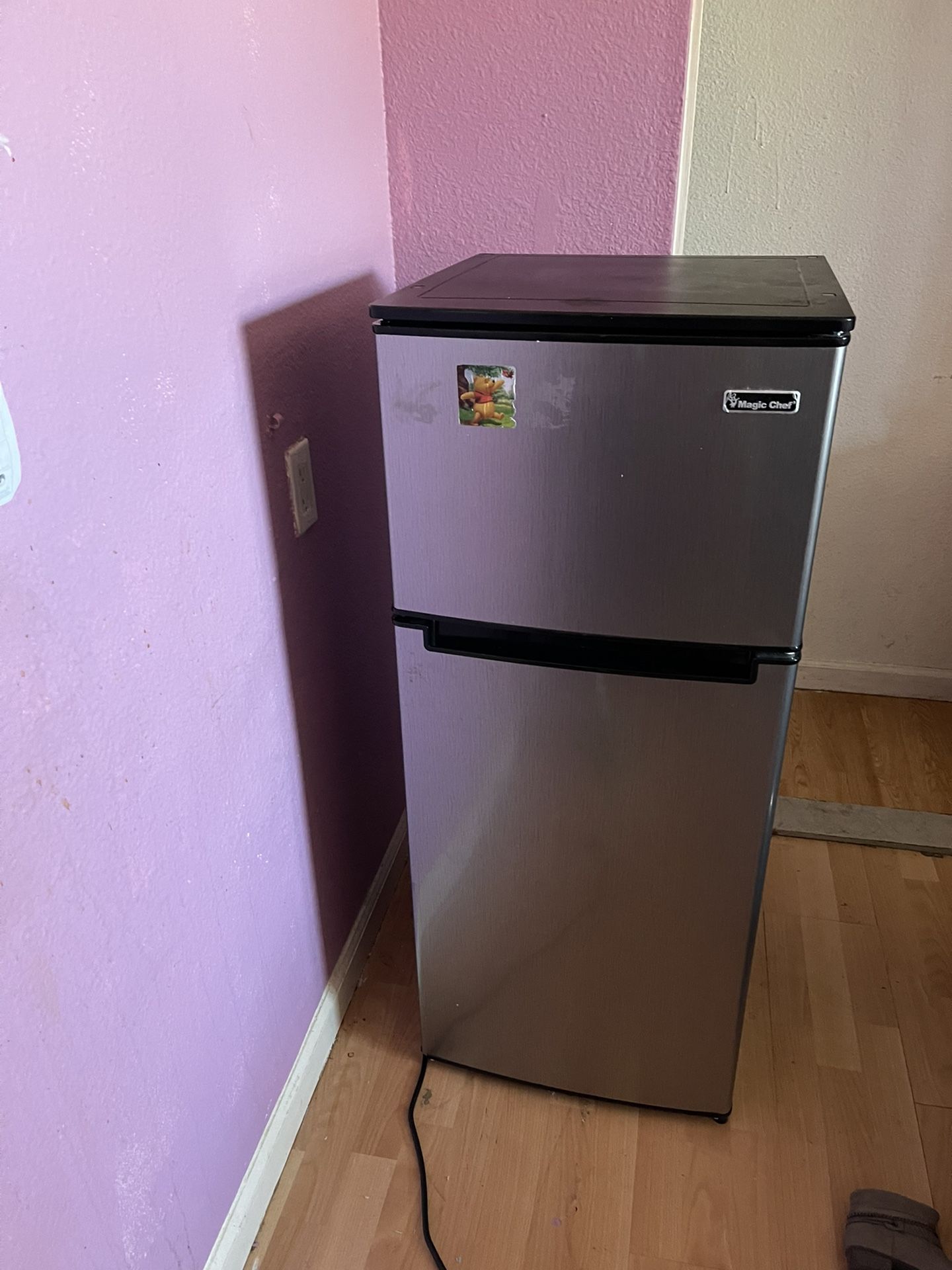 Refrigerador Magic Chef 4.5 Ft