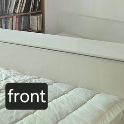 Ikea Besta Burs Wall Shelf in white