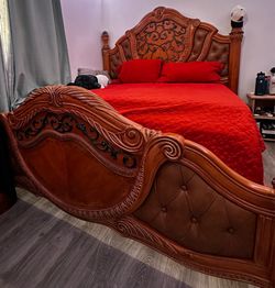 California King / King bedroom set