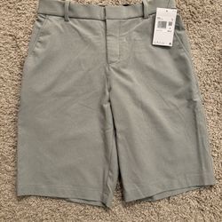 Men’s Nike Performance Golf Shorts NEW Size 30
