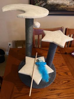 New Poils Bebe Star & Moon Cat Tree Scratcher – Multi-Level Platforms & Toy