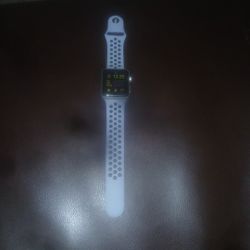 42mm Nike Appel Watch Series 3 