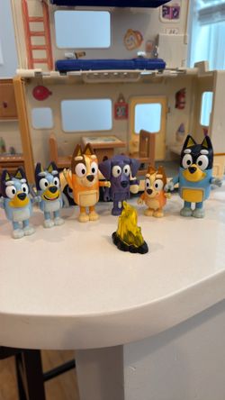 Bluey Camper and accessories