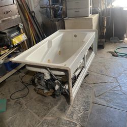 Tub Hidro With Pump And Heater  33x60 OBO