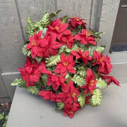 Holiday Poinsettia Artificial Wall Hanging Door Decor
