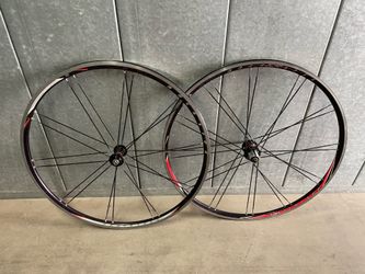 Bontrager Race Lite 700c Clincher Wheelset Campagnolo Freehub Body
