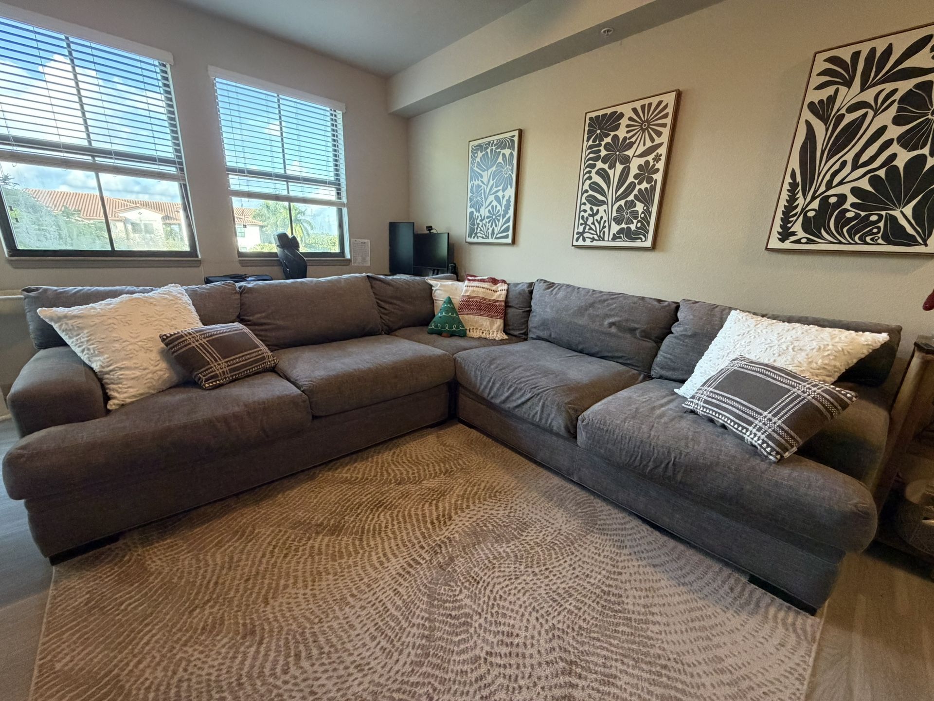 Sectional Couch  OPEN TO OFFERS