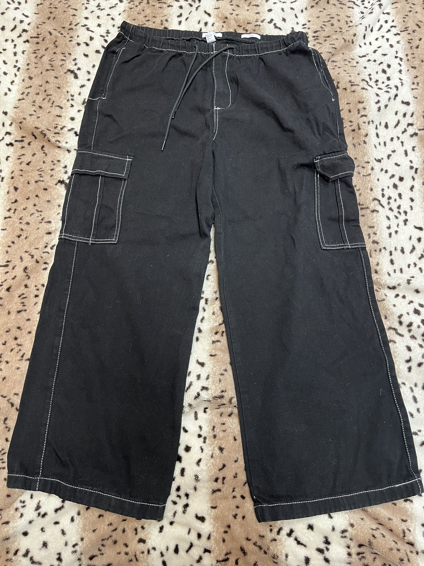 Forever 21 Black Cargo Wide Leg Skater Jeans Sz 33
