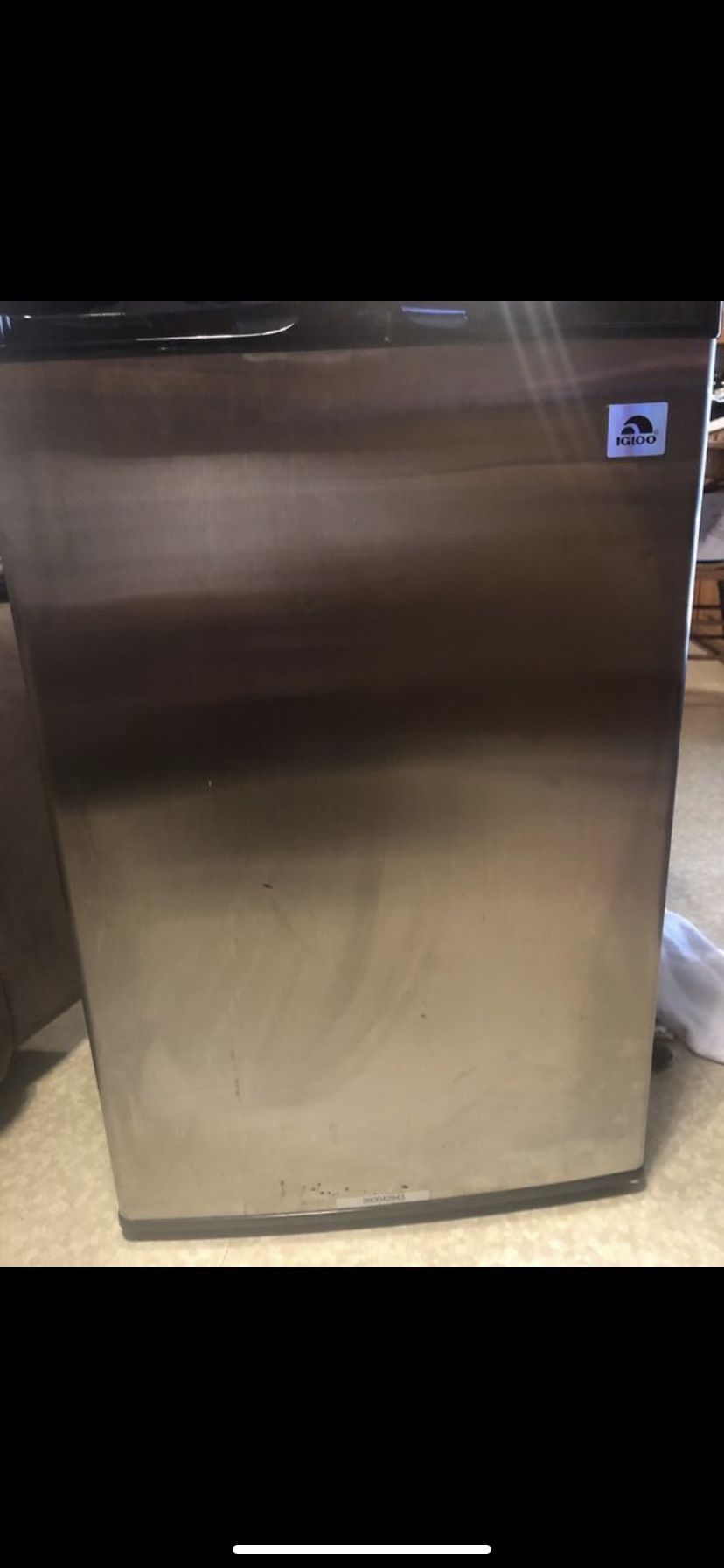 Brand new Igloo refrigerator. No room for it. Has mini freezer attached. 4.3 cu. 90 obo. Will be a delivery fee if I have to deliver.