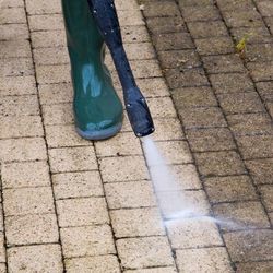 Pressure Wash 
