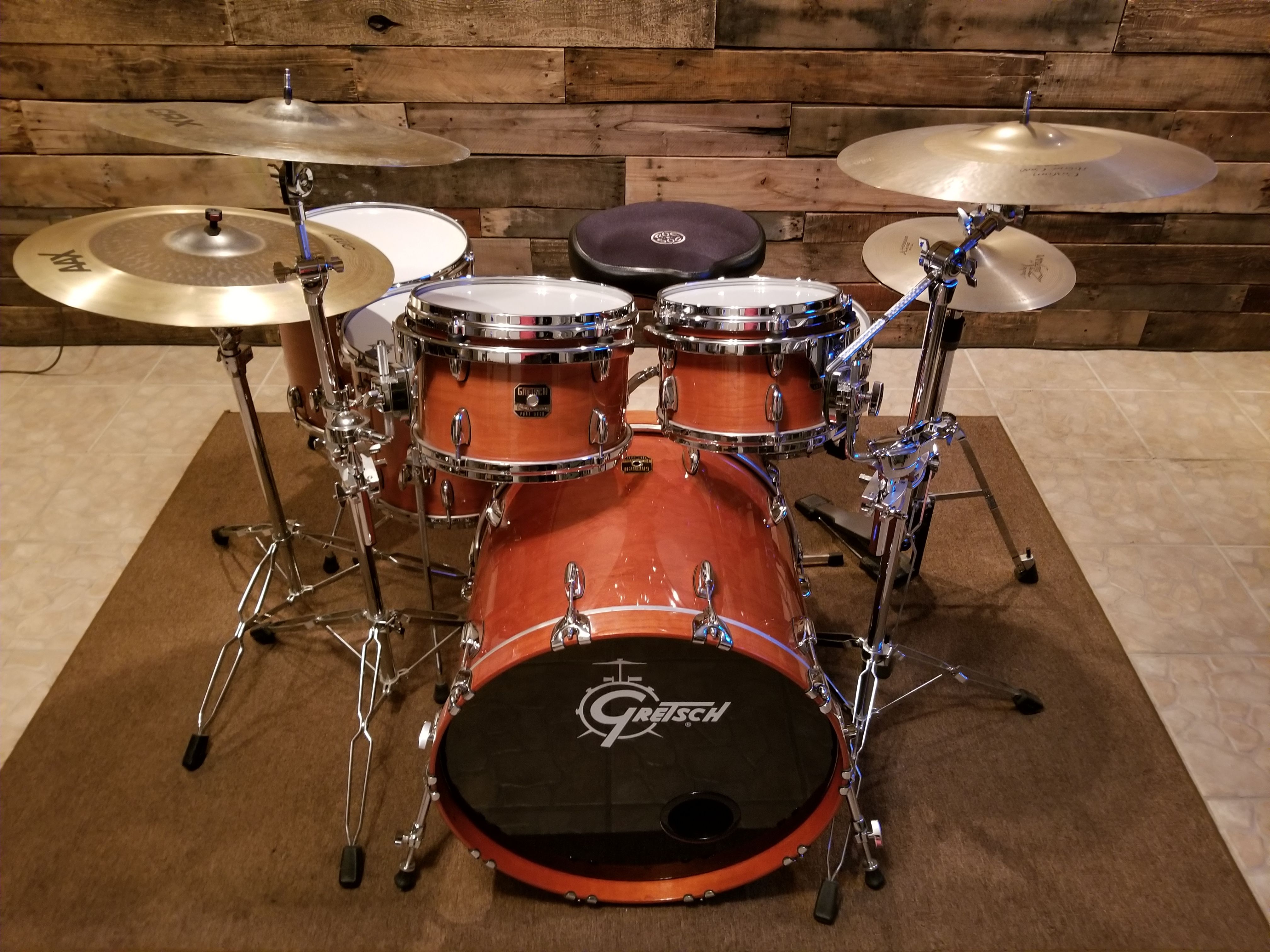 Gretsch Renown Purewood Cherry wood 6pc drum set