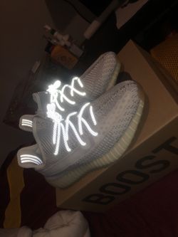 Yezzy 350 Yeshaya