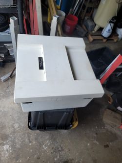 Battery Box , Fiberglass,  22 3/4 X 22 X 10 1/2 H