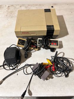 Nintendo Entertainment System NES Console Bundle