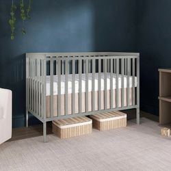 Dream On Me 5-in-1 Convertible Full Size Crib (Pine Wood)