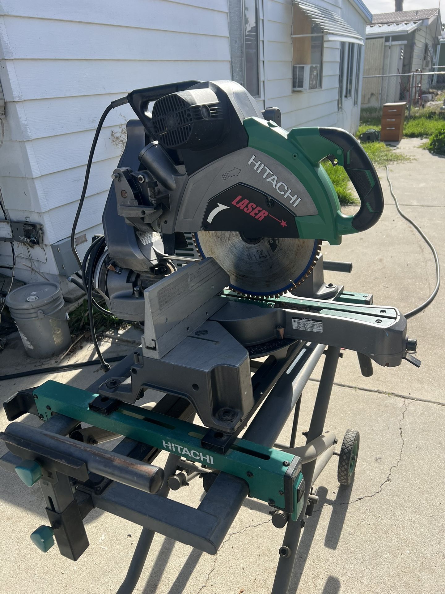 Hitachi Miter Saw And Stand