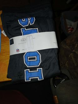 Detroit Lions sweats.