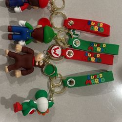 Super Mario Nintendo Key Chain Set Brand New