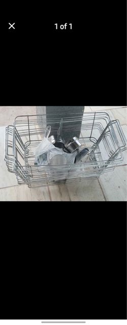 Silver Wire Chafing Dish Rack and chafing fuel holders $25 FIRM PRICE)