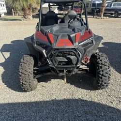 2022 Polaris Razor 1000xp 