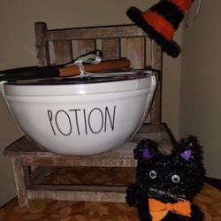 Rae Dunn Halloween Bowl