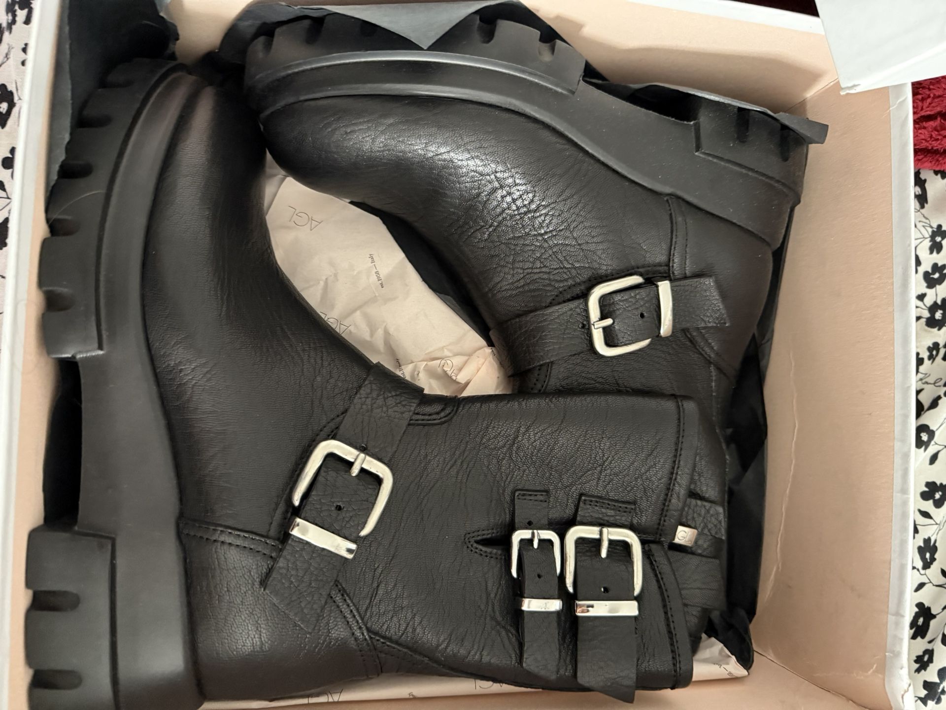 AGL BOOTS