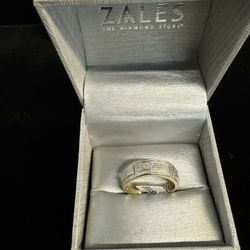 10 KT Men’s Diamond Ring