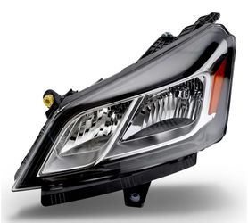 Chevy Traverse Headlight