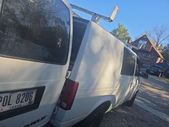2003 Chevrolet Astro
