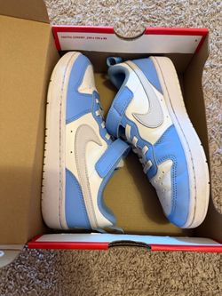 NIKE AND CONVERSE Girls shoes size 2.5-3Y