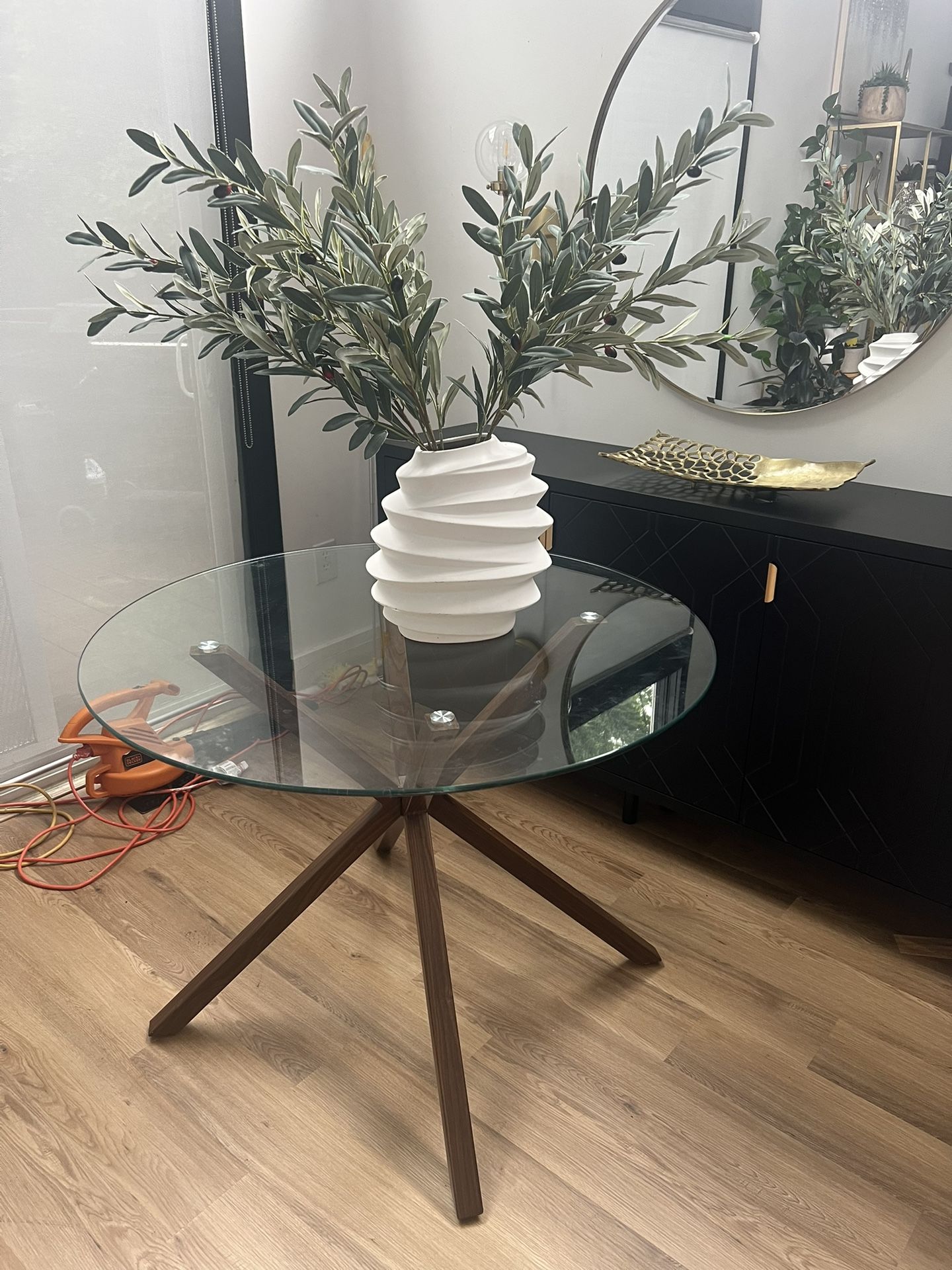 Dining Table glass Top- Delivery