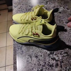 Puma Yellow Size 12