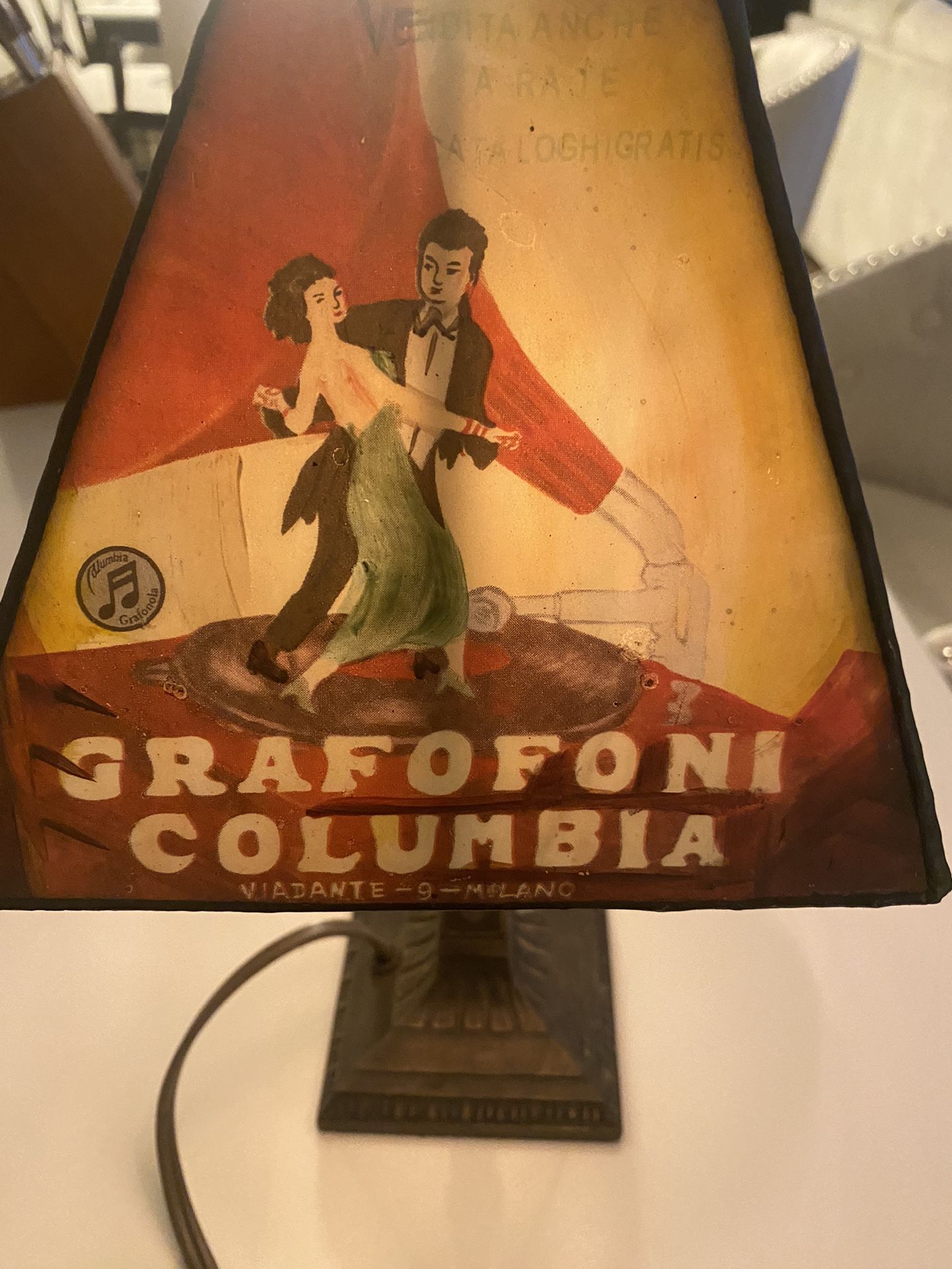 Vintage Rare Grafofoni Columbia Painted Table Lamp