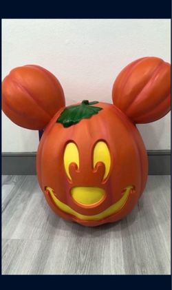 Disney Parks Halloween Large Mickey Mouse Jack-o'-Lantern Pumpkin $60