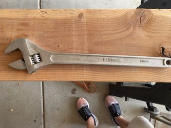 Crescent Wrench 24”