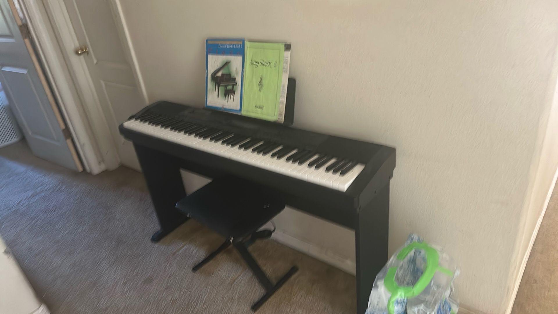 Piano Casio CDP-220R