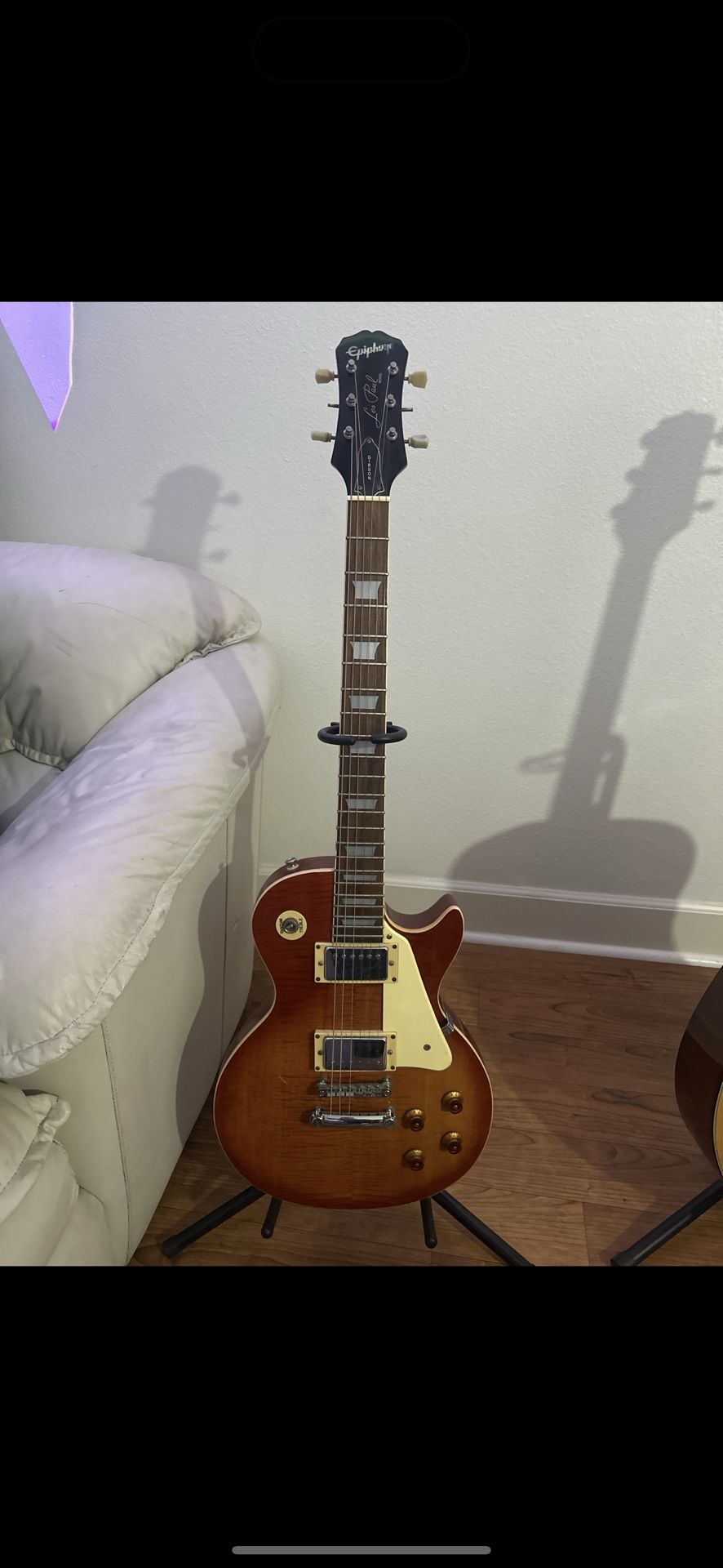 Epiphone Les Paul W/ Fender Champion Amp
