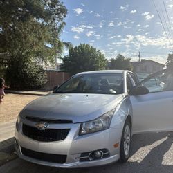 Chevy Cruz 