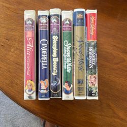 Disney VHS set a six