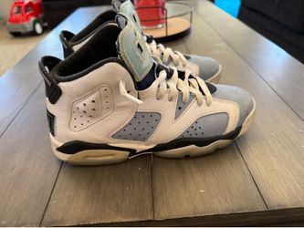Size 6.5 grade school jordan 6 unc