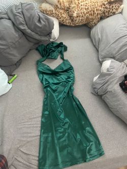 elegant green dress