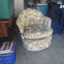  Rotate and rocking chair