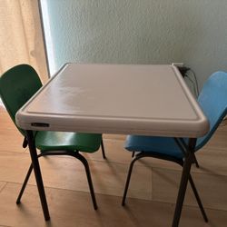 Kids Table
