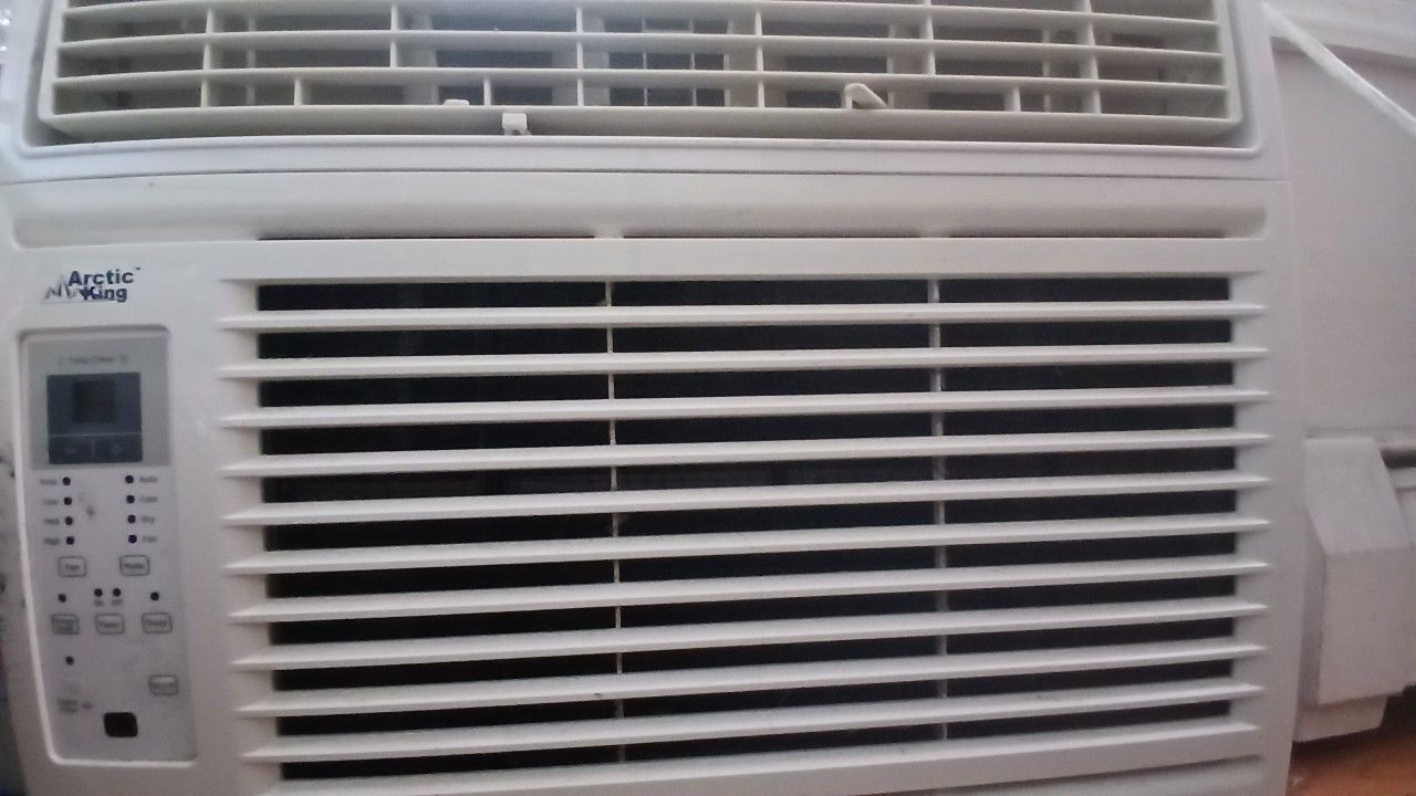 Artic King Window AC 10000 BTU