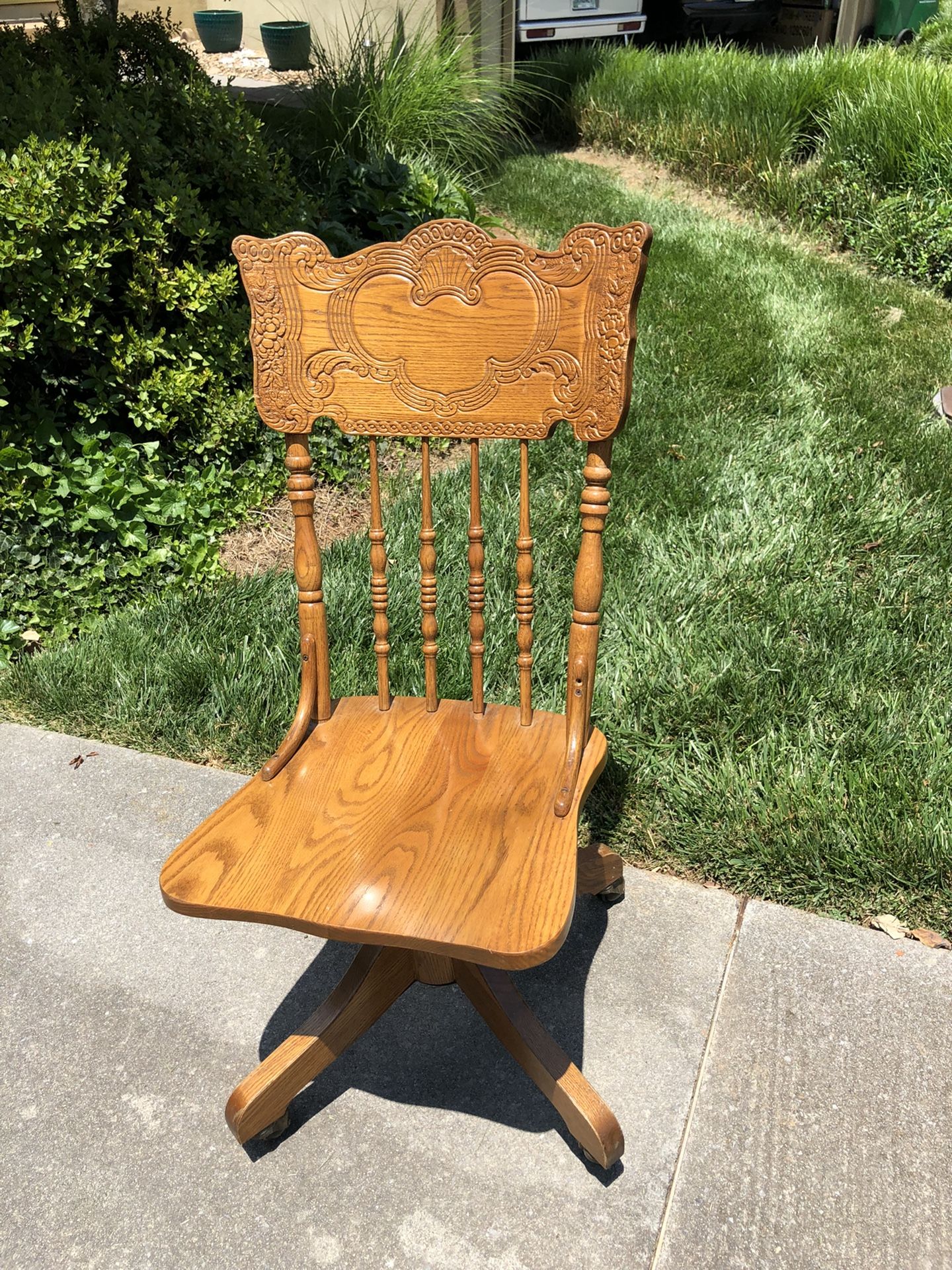 Oak Pressed Back Chair